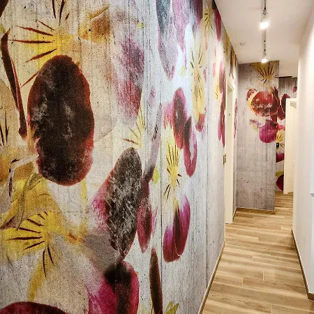 Marconi 49 Konukevi Bolonya